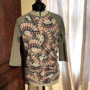 LuLaRoe Randy Shirt Pink and Blue Fan Pattern